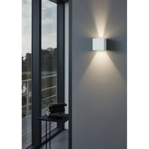 Aplique de Exterior LED com Corpo Quadrado em Alumínio Branco CALPINO EGLO 97241