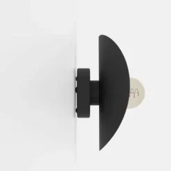 Aplique de Parede com Abajur Metálico Preto e Interior Dourado SACEDA EGLO 390394
