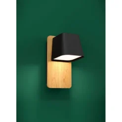 Aplique de Parede com Base Retangular em Metal Preto e Madeira RUSCIO EGLO 390009