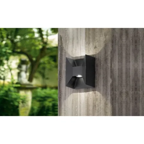 Aplique de Parede Exterior com LED e Alumínio Fundido Preto MORINO EGLO 93319
