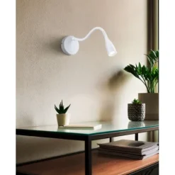 Aplique de Parede LED com Braço Flexível e USB OLIVANDINO 1 EGLO 901782