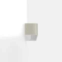 Aplique de Parede LED com Corpo Cubo Níquel Mate SANIA 4 EGLO 98426