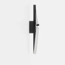 Aplique de Parede LED Curvo Preto e Branco SERPINS EGLO 901268