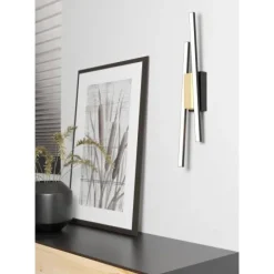 Aplique de Parede LED em Metal Preto e Madeira Natural PANAGRIA EGLO 900491