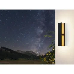 Aplique de Parede LED Preto com Madeira COSTORIO EGLO 900291