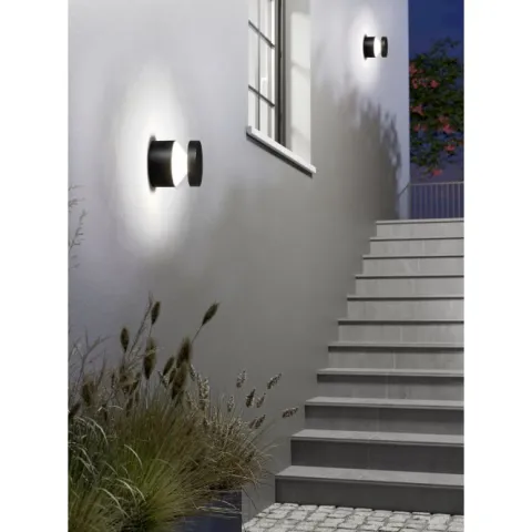 Aplique Exterior LED em Alumínio Fundido Preto MELZO EGLO 97303