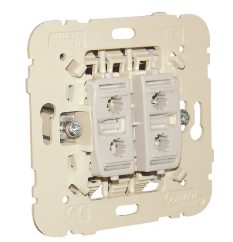 Botão Basculante / Comutador de Escada Efapel 0150.21159