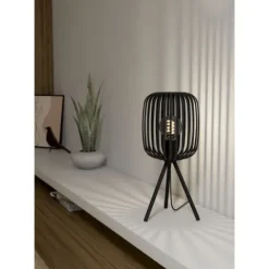 Candeeiro de Mesa com Abajur Preto e Base Tripé ROMAZZINA EGLO 900519