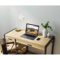 Candeeiro de Mesa com Braço Flexível em Metal e Madeira VERADAL EGLO 98832