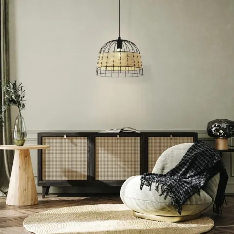 Candeeiro de teto suspenso com moldura de metal preto e rotim ANWICK EGLO 43311
