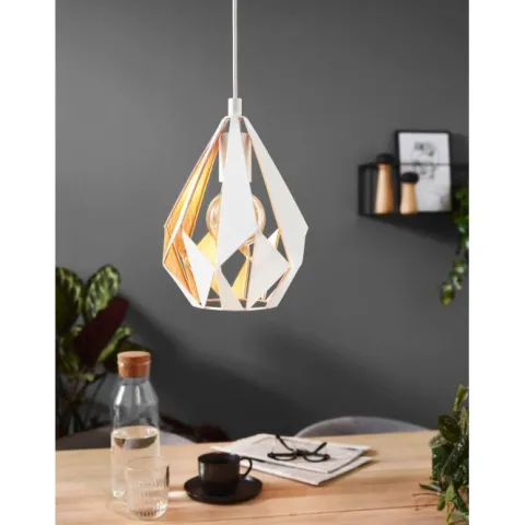 Candeeiro de teto suspenso com abajur de metal branco e interior dourado CARLTON 1 EGLO 43001
