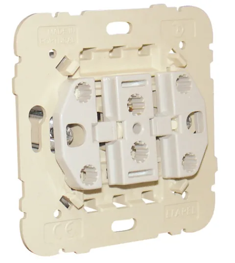 Interruptor Triplo Efapel 16AX - 250V 0150.21088