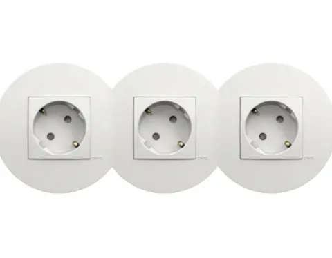 Tomada tripla Siza Vieira em branco - Kit Completo